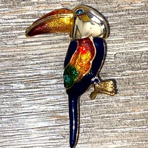 Vintage 90s Swirl Enamel & Rhinestones TUCAN BIRD Broach